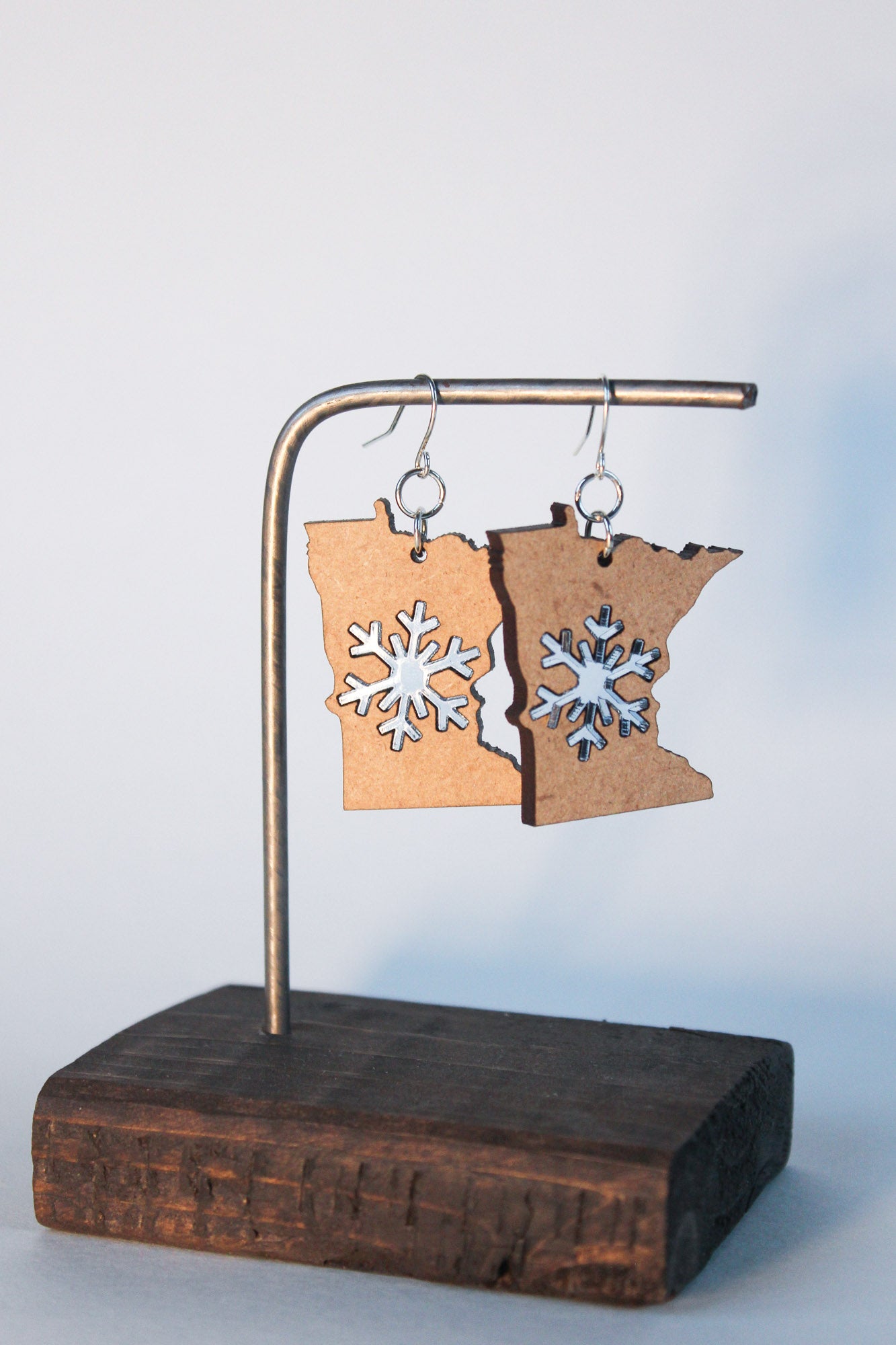 MN Earrings with Snowflake Inlay