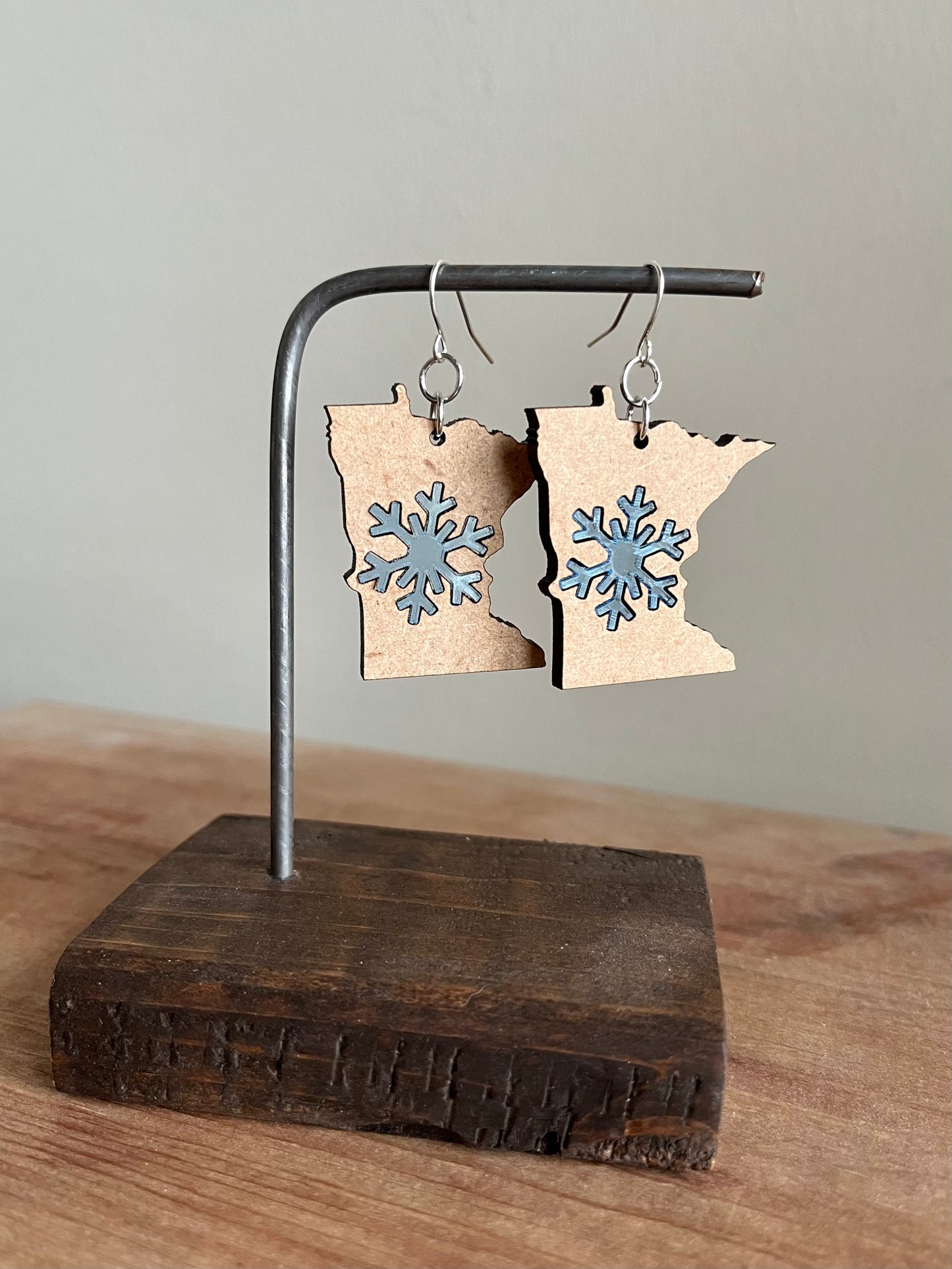 MN Earrings with Snowflake Inlay